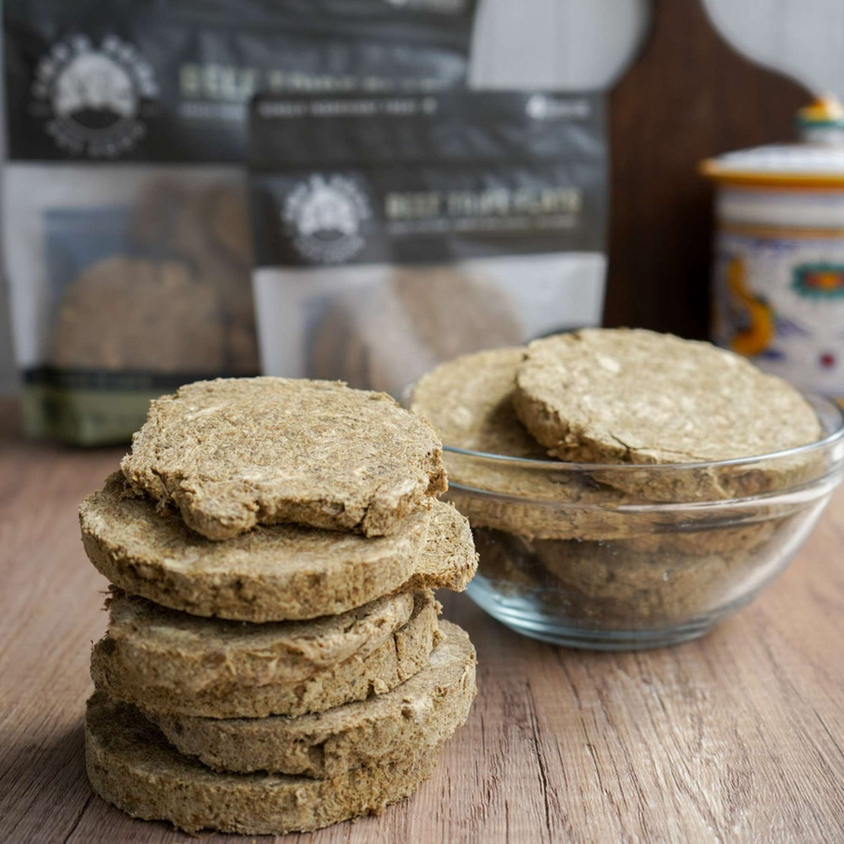 Oma&#39;s Pride Freeze-Dried Raw Beef Tripe Flats Dog &amp; Cat Treats