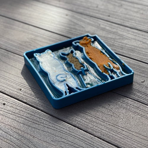 SodaPup Waiting Dogs Design eTray Enrichment Tray for Dogs