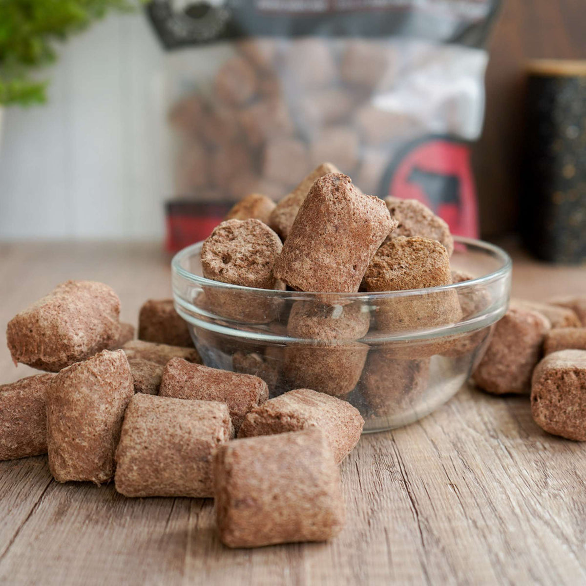 Oma&#39;s Pride Freeze-Dried Raw Beef Organ Rounds Dog &amp; Cat Treats