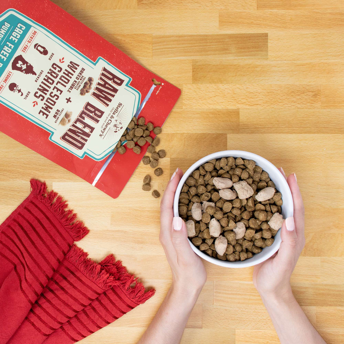 Stella &amp; Chewy&#39;s Kibble Raw Blend Wholesome Grains Kibble Cage Free Chicken Dog Food