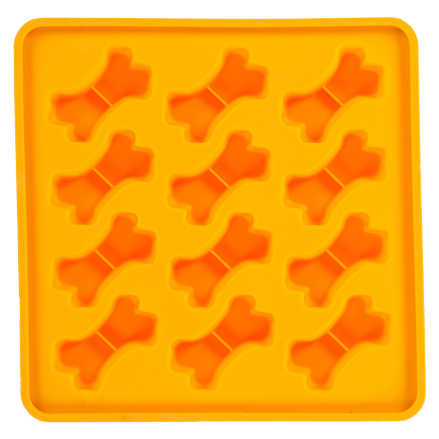 Messy Mutts Framed (Spill Resistant) Silicone Bake and Freeze Dog Treat Maker