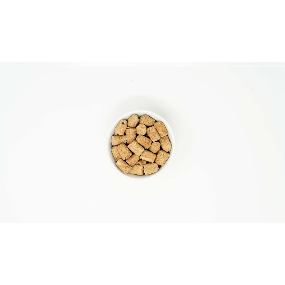 Stella &amp; Chewy&#39;s Freeze-Dried Raw Bountiful Beef Dinner Morsels Cat Food