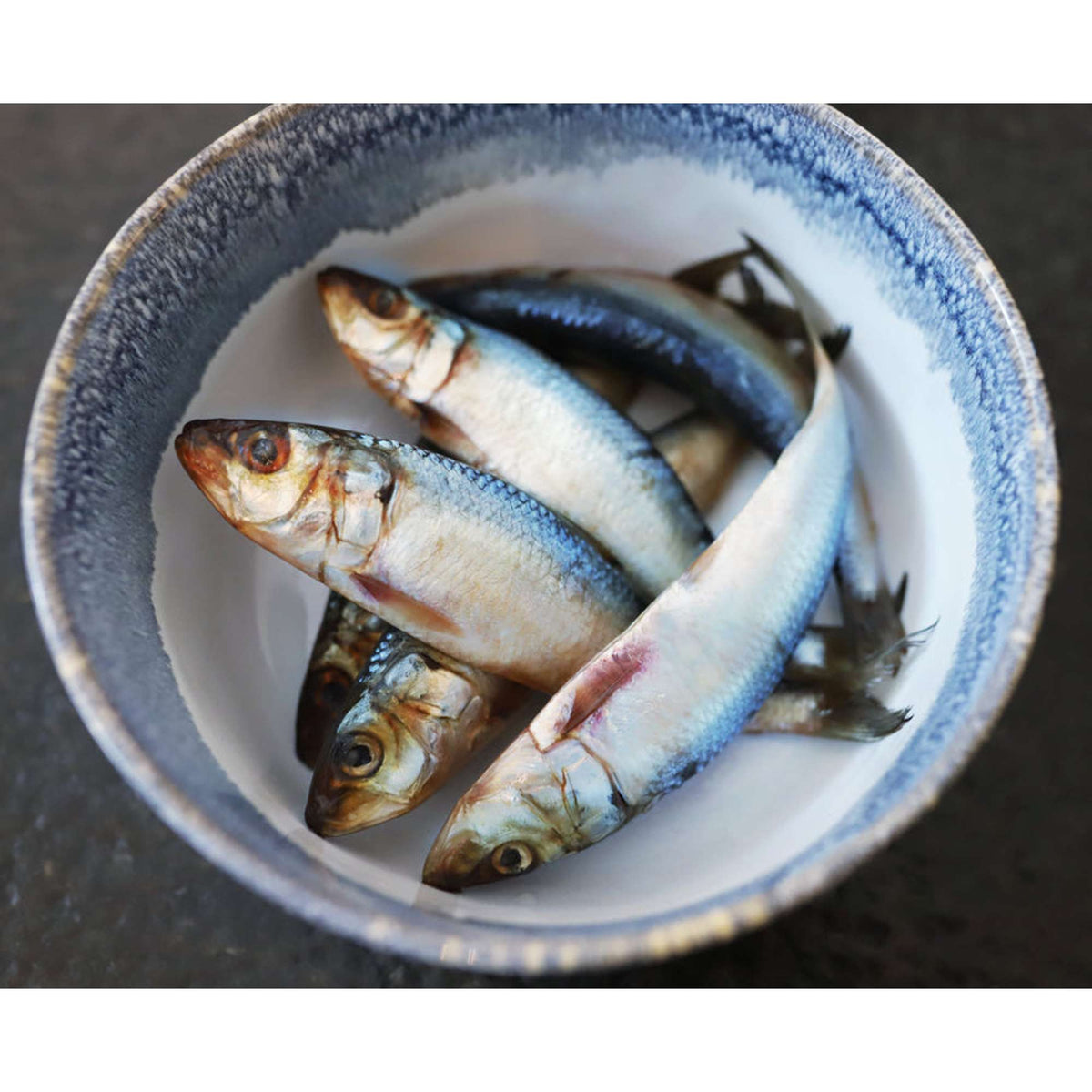 Oma&#39;s Pride Frozen Raw Whole Sardines for Dogs &amp; Cats
